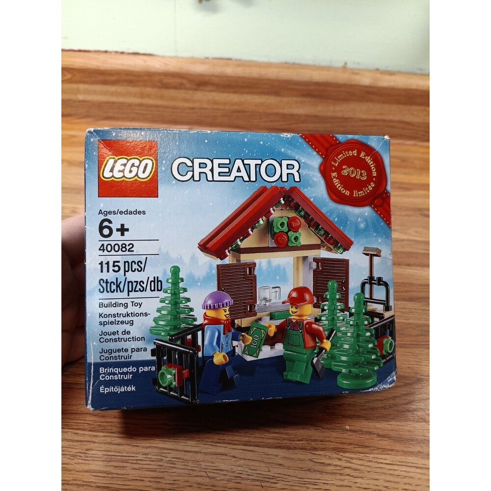 LEGO CREATOR: Christmas Tree Stand 40082
